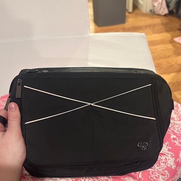 Black Purse Organizer - Picture 1 of 2
